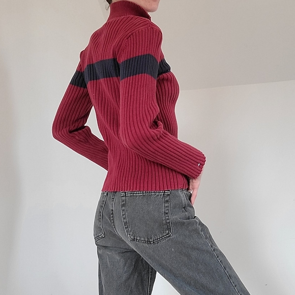 TOMMY HILFIGER - Sweater - Picture 2 of 11